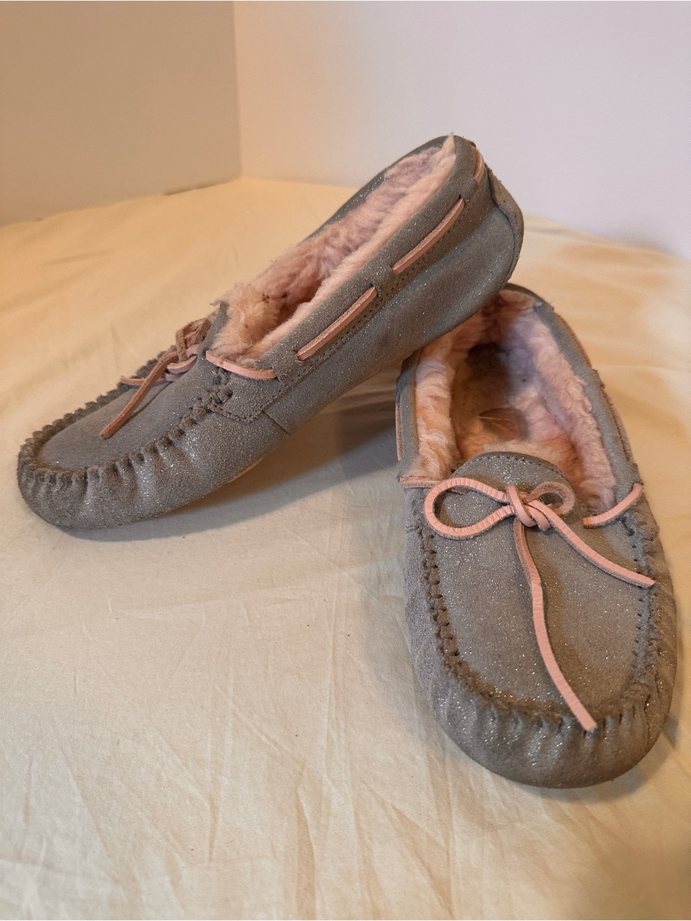 UGG Gray Moccasin Slippers with Pink Shearling and Bow Breast Cancer Edition